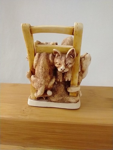 Set of 2 Harmony Kingdom Cat Trinket Boxes- Rumble Seat and Purrfect Friends - Picture 4 of 20