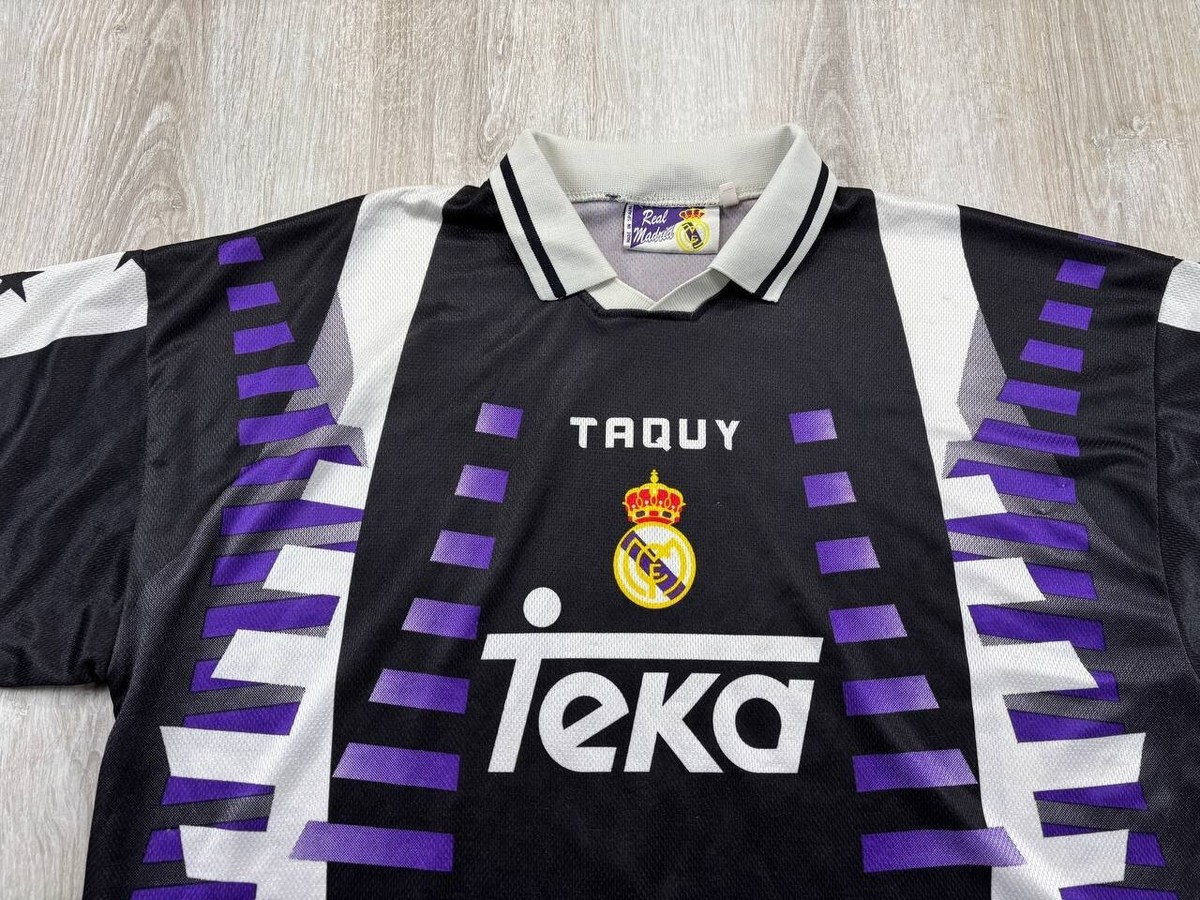 Mens t shirt Real Madrid 1997/1998 Roberto Carlos Size XL