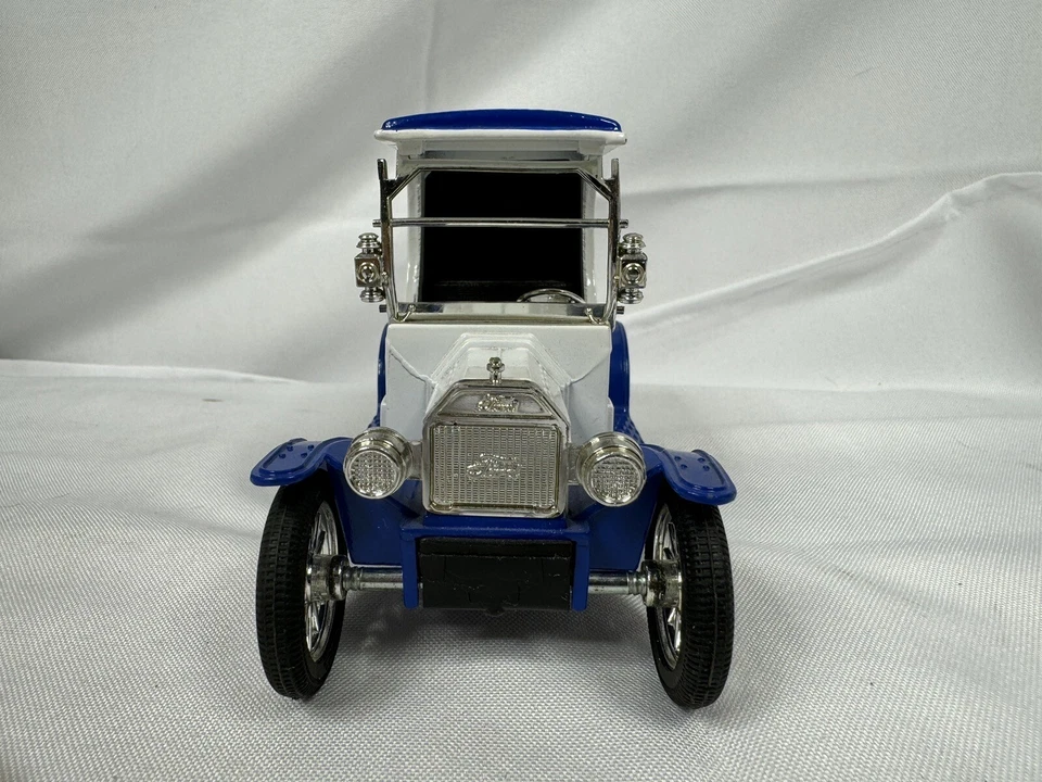 ERTL Big A Auto Parts 1912 Delivery Locking Car Bank #7 Die Cast Metal 1/25 1993 - Image 3 of 4