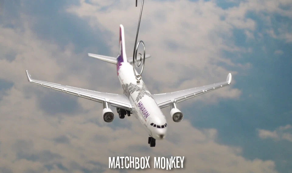Hawaiian Airlines Airbus A330-200 Airplane Jet Custom Christmas Ornament Adorno - Image 4 of 4