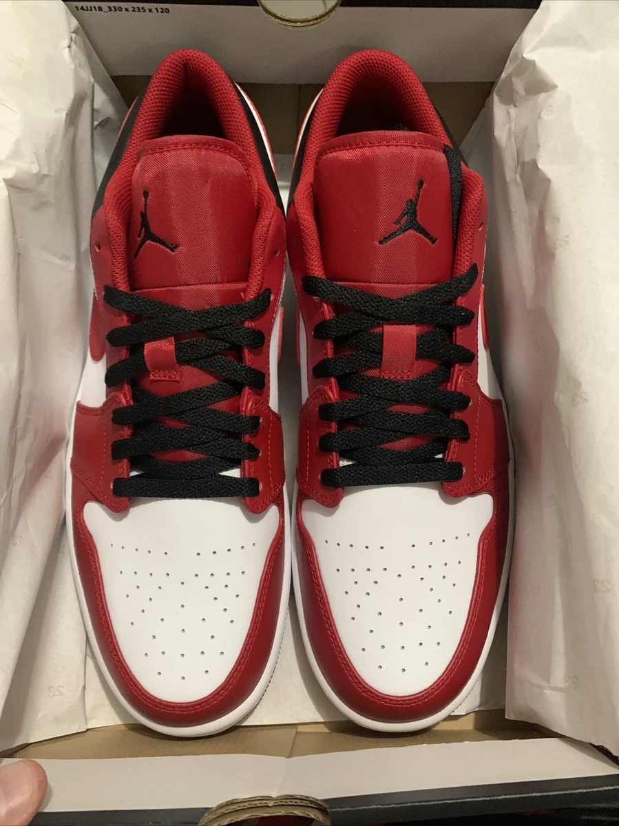 Chicago bull hot sale jordan 1