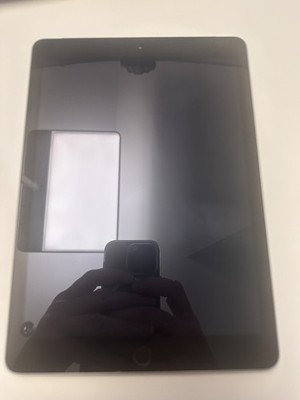 Apple iPad 5. Gen. 128GB, WLAN + Cellular, 24,64 cm, (9,7 Zoll) - Spacegrau, OVP