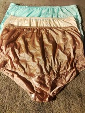 3 Pair Sz 10 VanityFair "Perfectly Yours" Brief Panties 100 Nylon