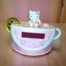 Vintage Hello Kitty Tea Cup Alarm Clock Radio...
