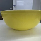 Vintage Pyrex Yellow Primary Color #404 - 4 QT Mixing Large Nesting Bowl