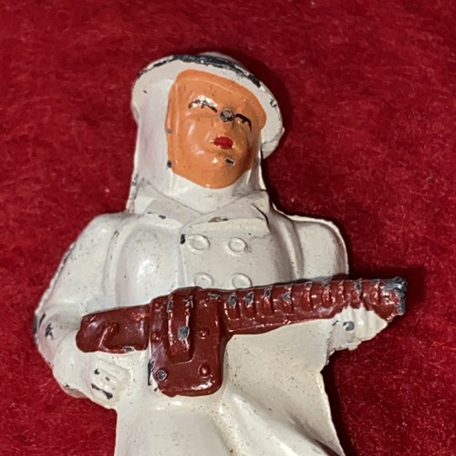 Manoil ? Lead Toy Navy Soldier In White Snow Shoes Skier Poles w/ Machine Gun - Picture 4 of 6