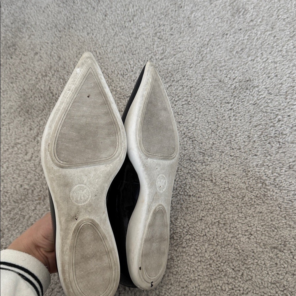 Michael Kors Black Patent Leather w/White Sole Pointed Ballet Flats - Size 6.5 thumbnail 6