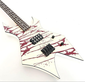 ベース B.C. Rich Warlock Revenge Blood Splatter B.C. Rich Warlock Revenge 2011 - Blood splatter | Reverb Brazil
