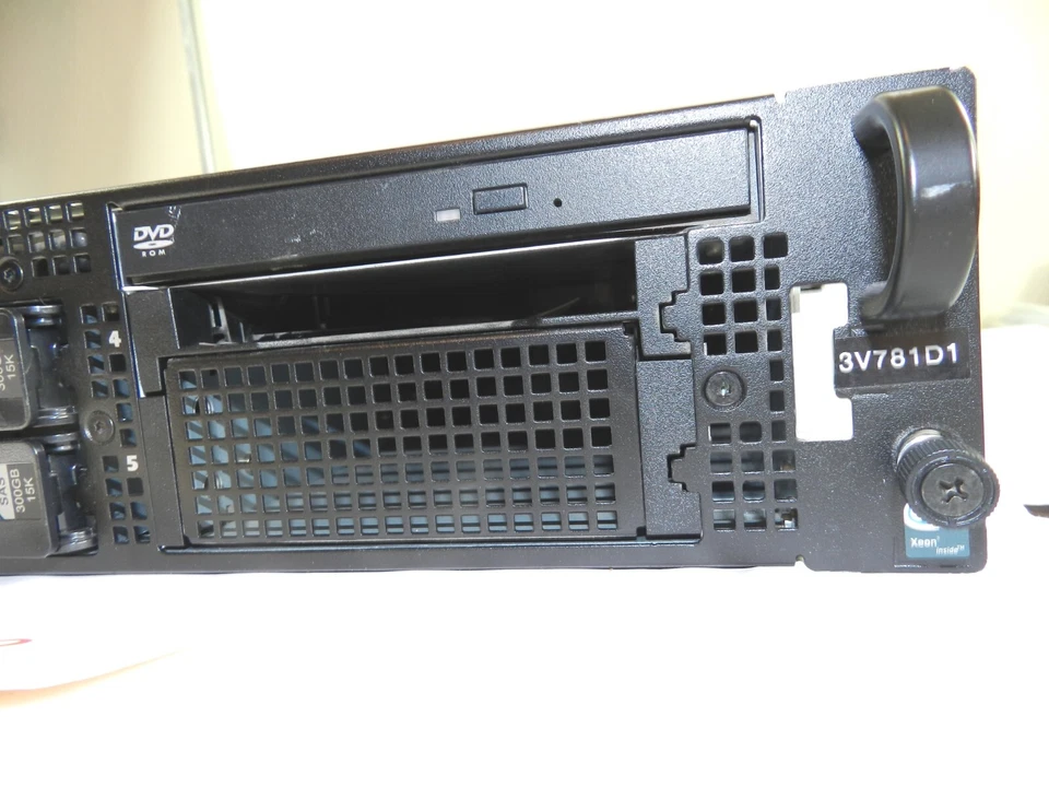 Dell PowerEdge 2950 Server  XEON 8 x 2GB or 16GB RAM NO HDD FOR PARTS C341 - Image 3 of 4