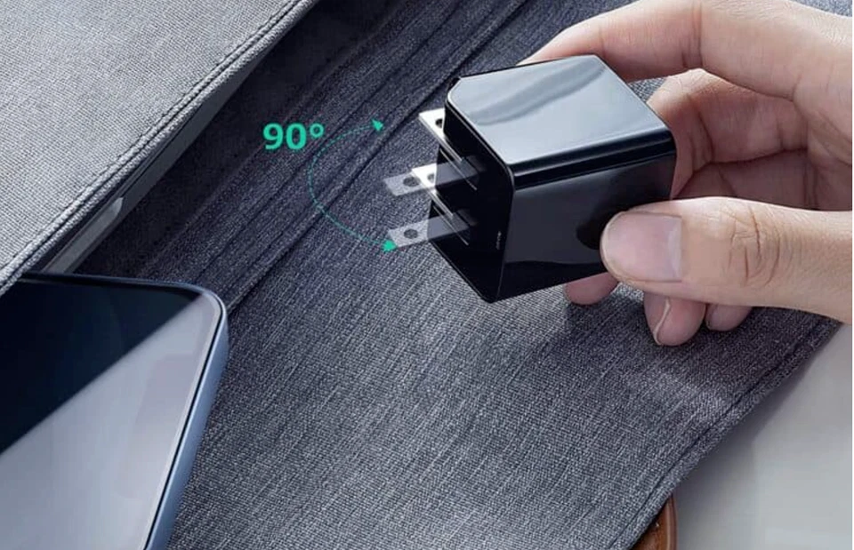 Aukey Minima 20w USB-C PD Fast Charger w/ Foldable Plug -Black PA-Y20S - Image 2 of 4