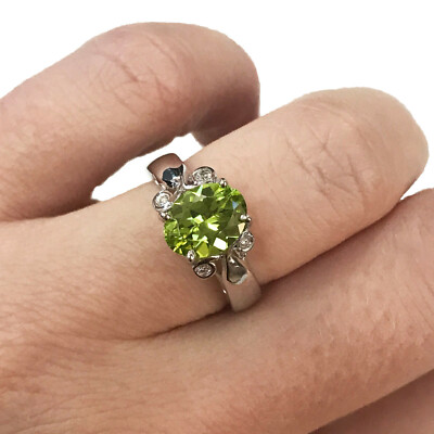 1,9 ctw natürlicher grüner ovaler Peridot & Diamant massiver 14k Weißgold Solitär Ring