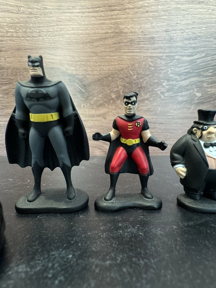 VTG Kenner Batman Adventures DieCast Robin Penguin Joker Batmobile BatCycle set6 Foto 3 de 4