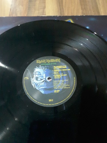 IRON MAIDEN SOMEWHERE IN TIME RARE UK 1ST PRESS EMC 3512 Lp , Vinyl - Picture 5 of 5