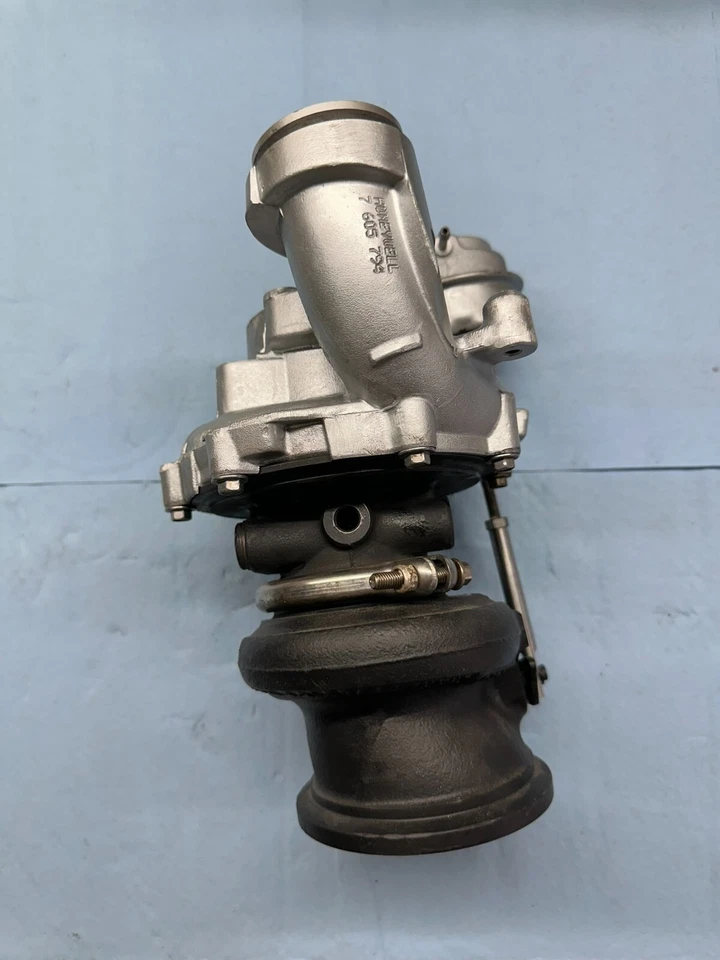 Turbocompresores Turbos (Juego L+R) para BMW 550i 650i 750i X5 X6 4,4 L N63 (13-19) OEM Foto 3 de 3