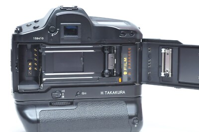Canon EOS-1 HS 35mm Film camera body 159410 | eBay Canon EOS-1 HS 35mm Film camera body 159410 | eBay