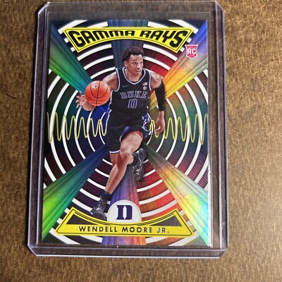 2022-2023 Panini Chronicle Gamma Ray Refractor Wendell Moore Jr. RC