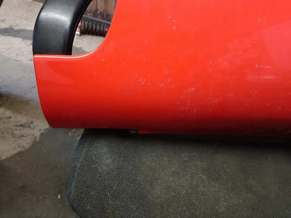 Pontiac Solstice GXP 2009 paso derecho guardabarros delantero p/n 15267367 retirado del cupé Foto 3 de 4