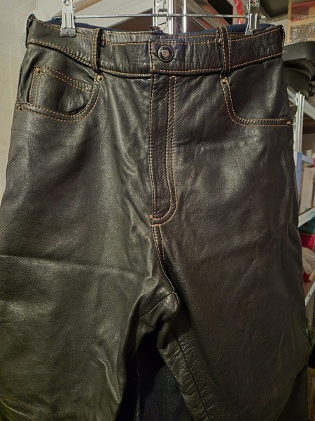 Pantalon Cuero