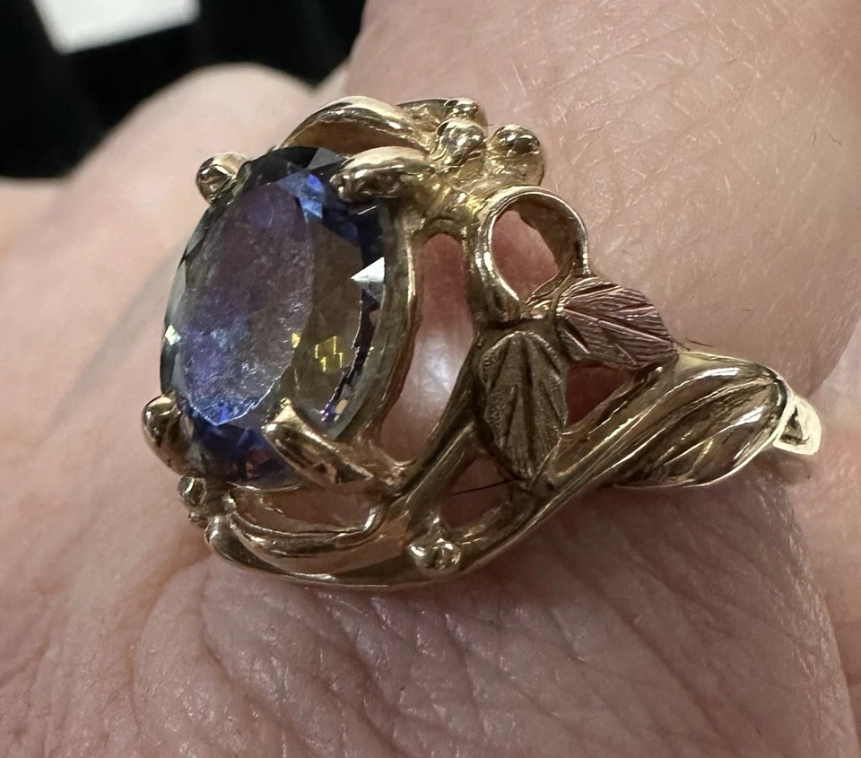 Topacio místico dorado Black Hills de colección de 10 quilates Foto 4 de 4