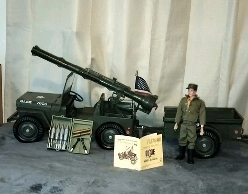 Vintage 1960S GI Joe Hasbro 7000 Jeep Combat Set With Trailer & Canon & G.I.JOE