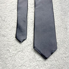 Pronto Uomo Solid Gray Mens Necktie 3x57  100 Silk Made In China NWT