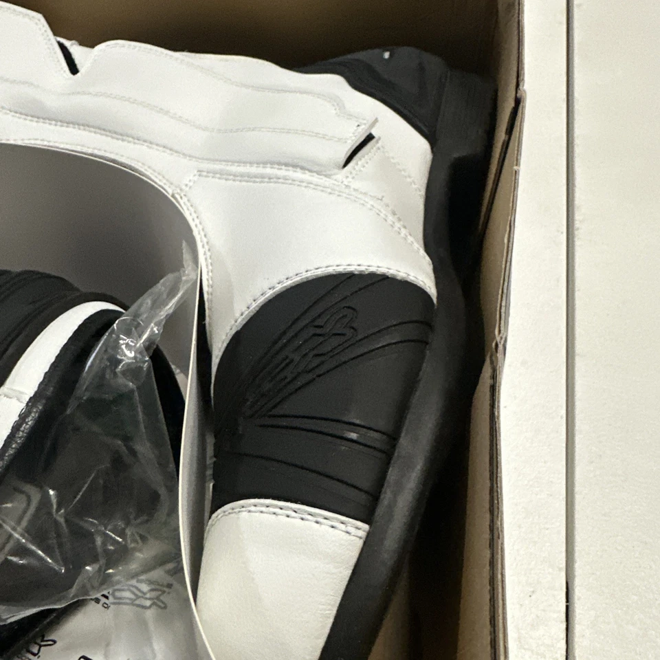 TCX 7613 S-SPORTOUR EVO BRANCO/PRETO Tamanho UE: 43 / EUA: 9 Botas de Motocicleta - Imagem 3 de 4