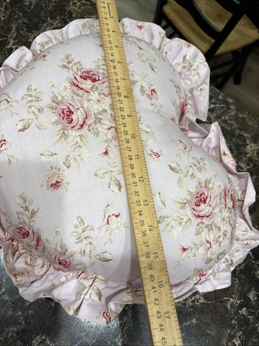 Rachel Ashwell Shabby Chic HEART PILLOW Pale Pink w Roses & Ruffle Cottage Decor - Picture 5 of 5