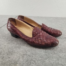 Bottega Veneta 8B  Burgundy Intrecciato Woven Leather Low Block Heel Loafers