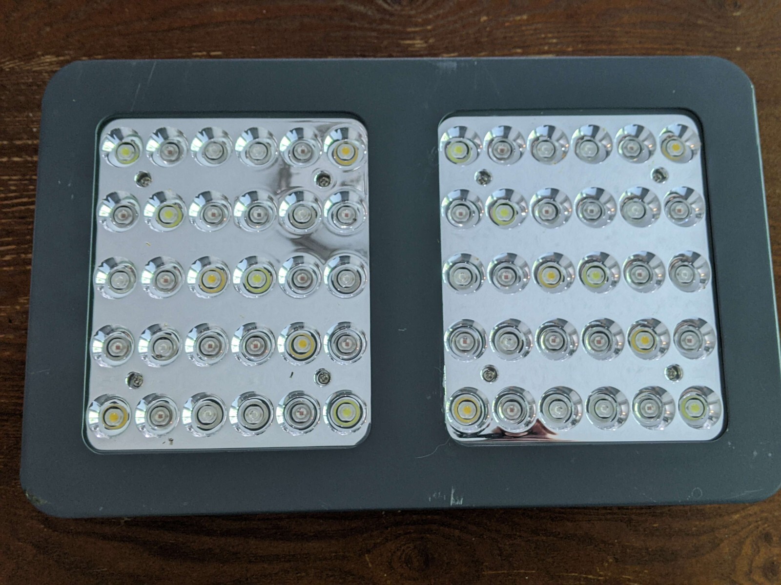 Grow Light ViparSpectra V300 300w