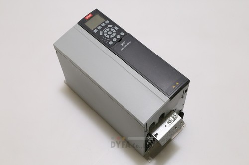 VLT occasion FC-301P15KT4E20H2BGCXXXSXXAXBXCXXXXDX 15kW (400V) DRV DRV-I-4316=9D42 - Photo 2/13