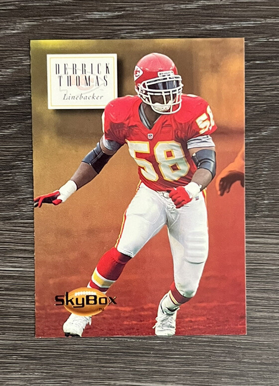 1994 SkyBox Premium Football Card #77 Derrick Thomas