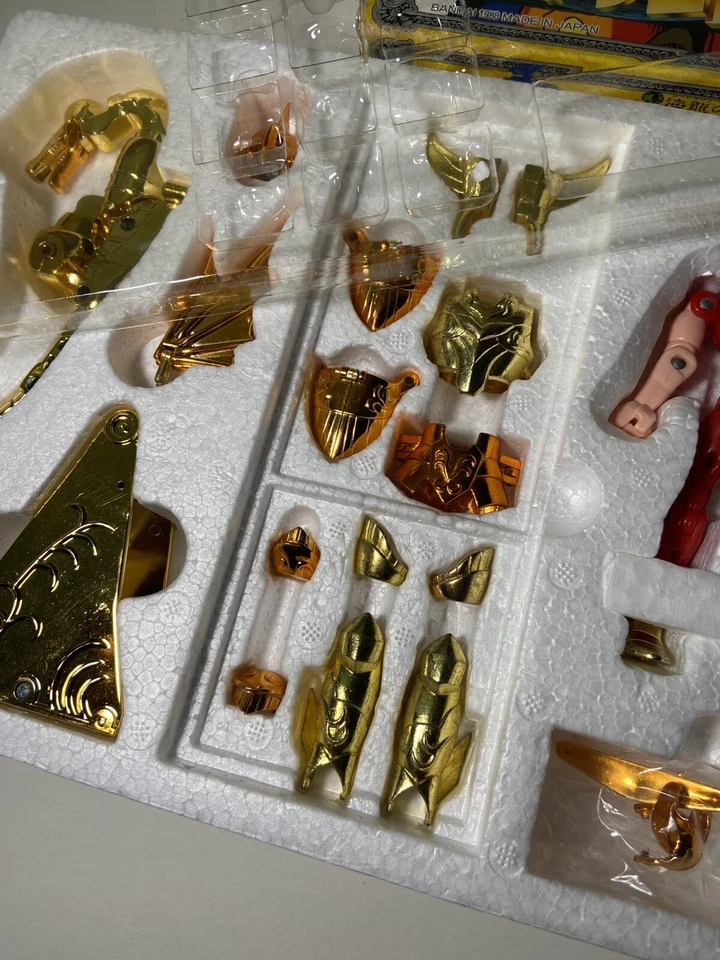 BANDAI Vintage Saint Seiya Pano Dourado Dragão Marinho Canhão Jp Bandai Toei 1988 - Imagem 3 de 4