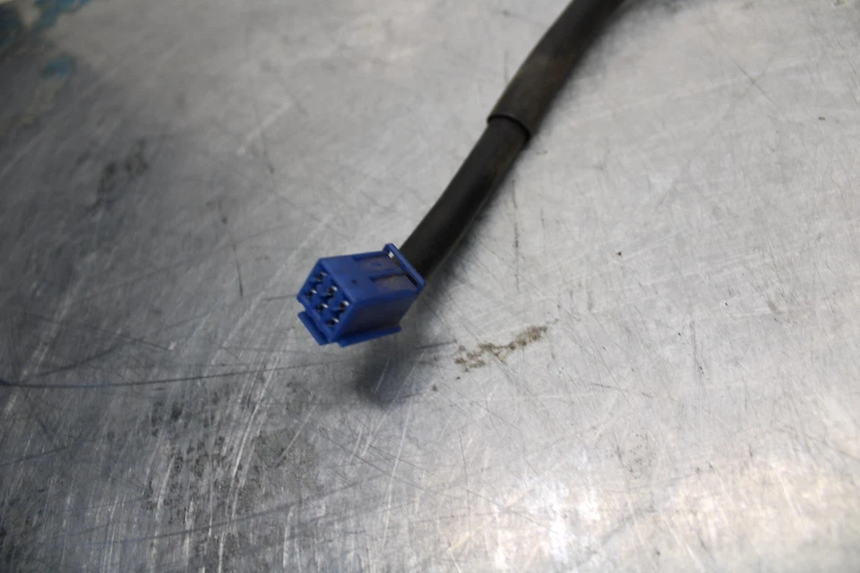 08-16 YAMAHA YZF R6 MANGO DE CLIP DERECHO KILL OFF INTERRUPTOR DE ARRANQUE INTERRUPTORES BB436 Foto 3 de 4