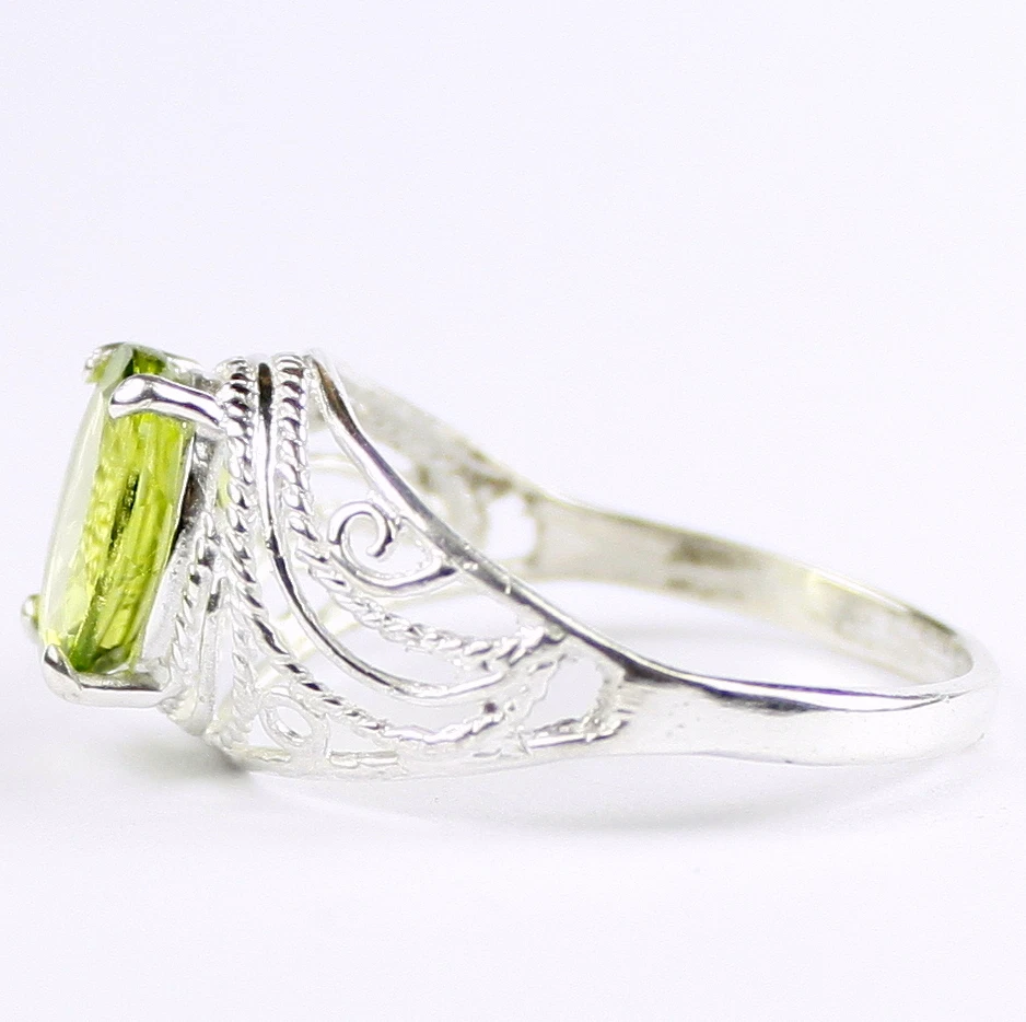 Peridot, 925 Sterling Silver Ladies Ring, SR083 - Image 3 of 4