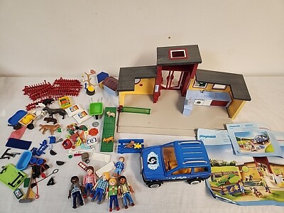 PLAYMOBIL 9275 CITY LIFE PET HOTEL  Tiny Paws & 9278 Dog Mobil  Grooming Car