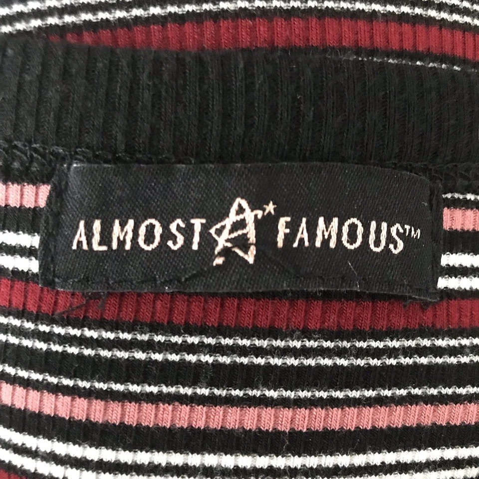 Cárdigan acanalado casi famoso M L manga larga camisa grunge rayas Y2K 00s Foto 2 de 4