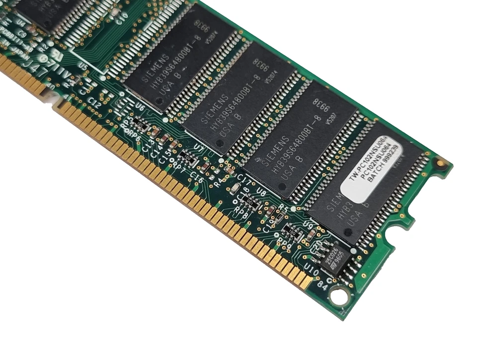 Vintage Siemens 64MB SDRAM PC100 168-Pin DIMM | HYB39S64800BT-8 | Single-Sided - Image 4 of 4