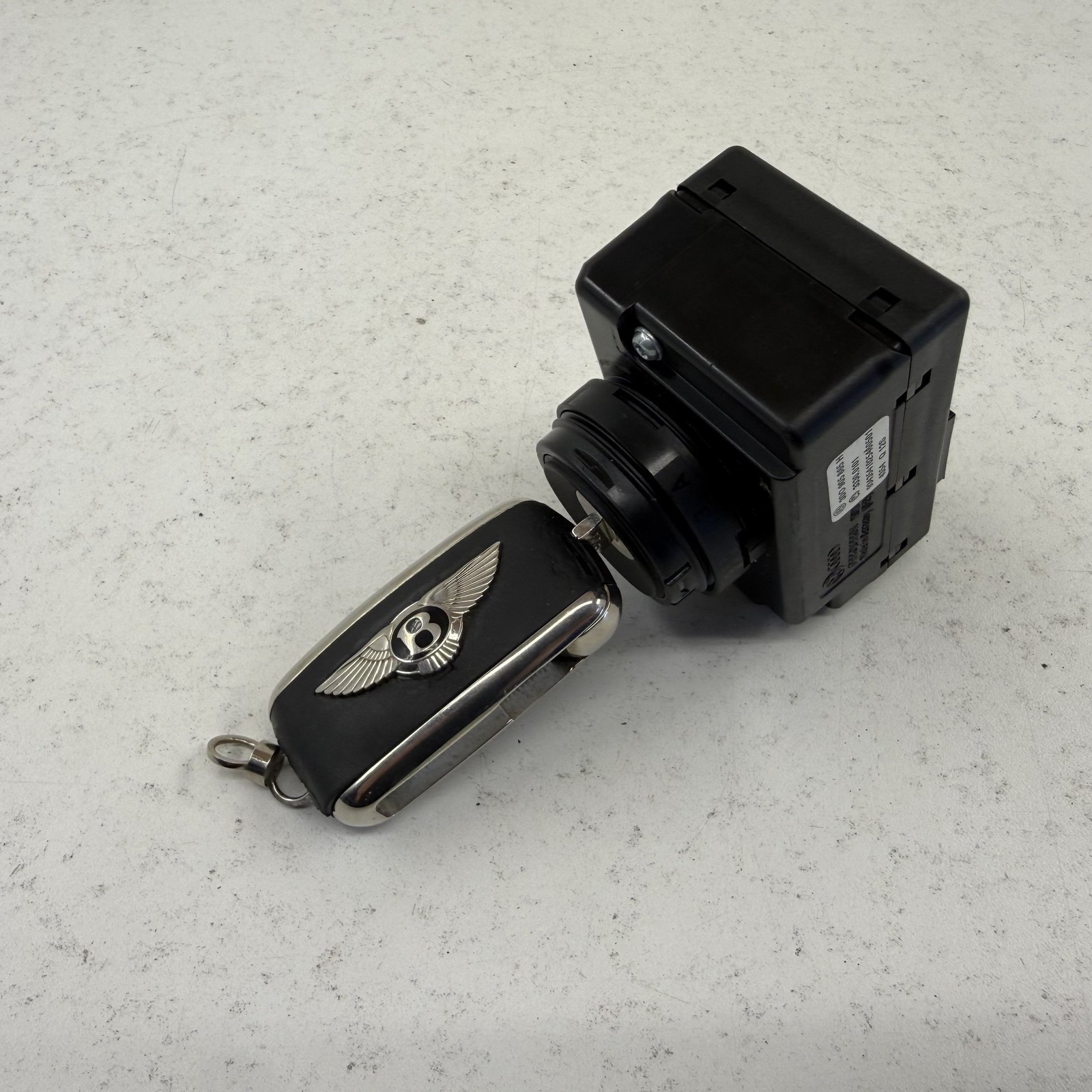 Bentley Flying Spur 2014-2018 Ignition switch P/N 3D0905865H