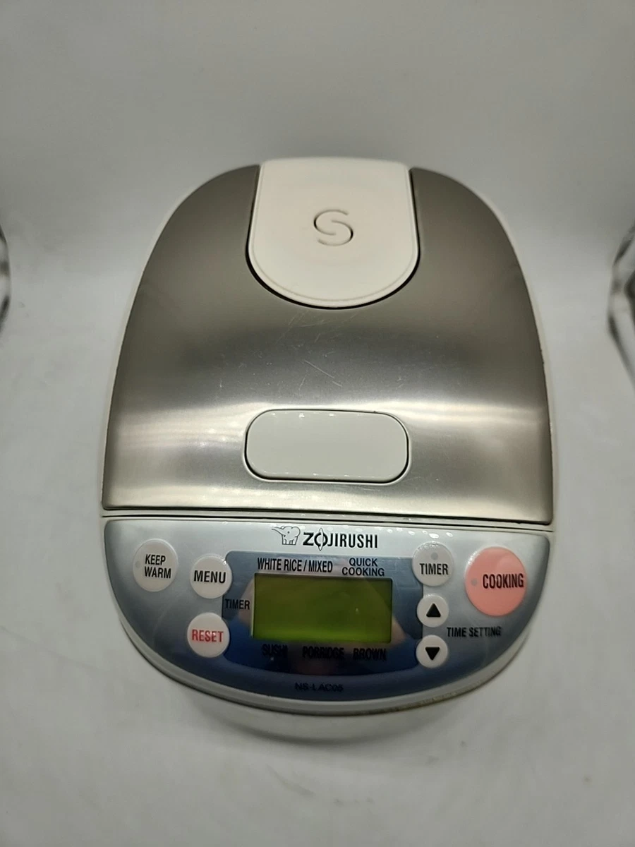 Cuiseur à riz ZOJIRUSHI NP-RZ05-BA 3 tasses pression IH d