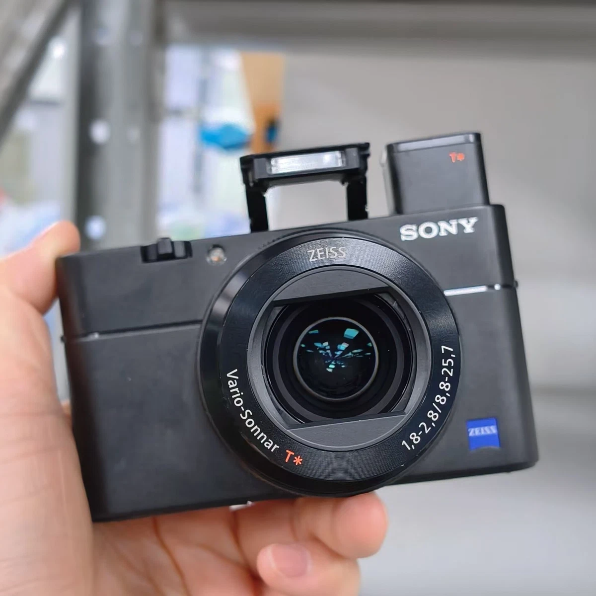 Sony Sony Cyber-shot DSC-RX100 Sony Cyber-shot Digital Cameras for