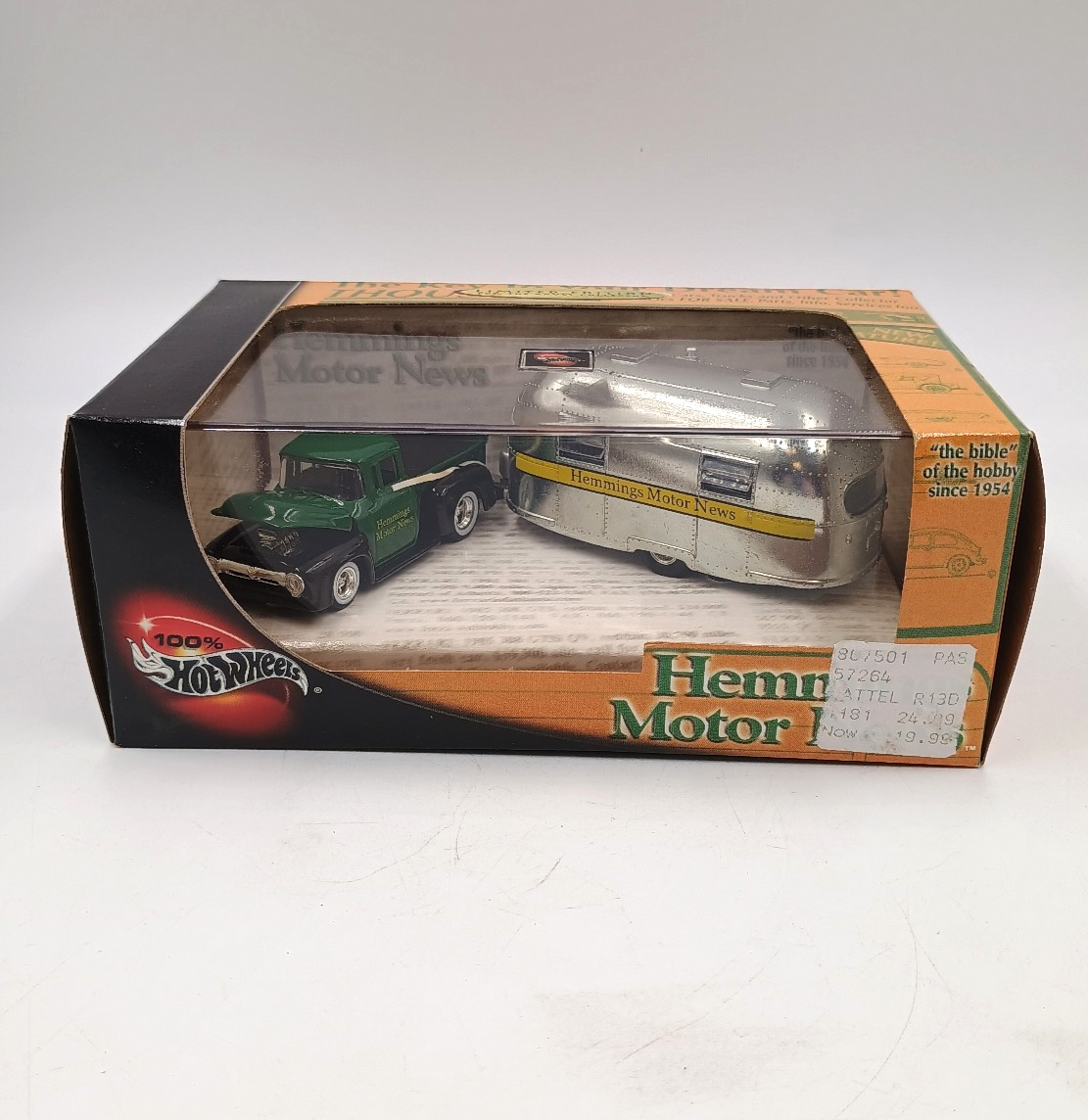 Hot Wheels 2002 100% Hemmings Motor News 2 Piece 57264 Plexi Case
