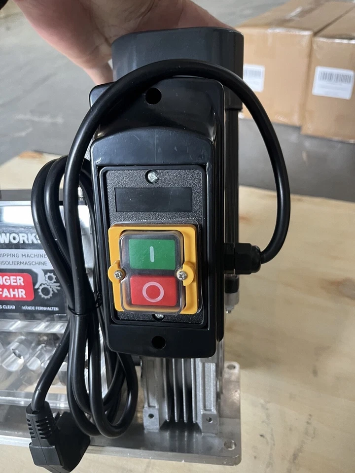 180W Kabelschälmaschine für 1,5-30mm Kabel Abisoliermaschine 5 Zuführöffnung - Bild 3 von 4