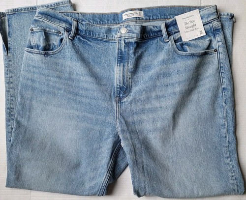 NWT Abercrombie Fitch The 90s Straight Ultra High Rise Blue Jeans Womans Sz...