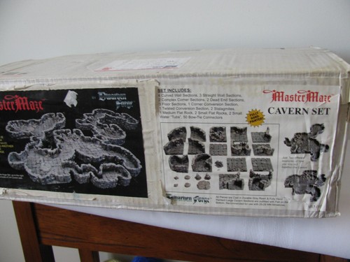 Dwarven Forge Master Maze Cavern Set