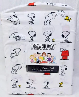 BERKSHIRE PEANUTS SNOOPY King Size Sheet Set | Snoopy Woodstock Active