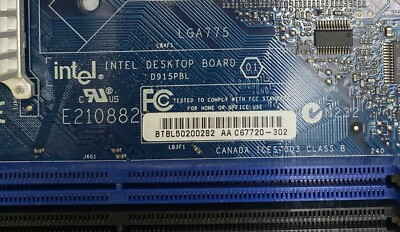 Intel D915PBL Desktop Board Socket 775 (LGA775) Motherboard and