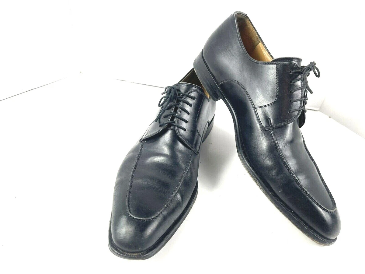 Basilio Charm: Magnanni Shoes Basilio