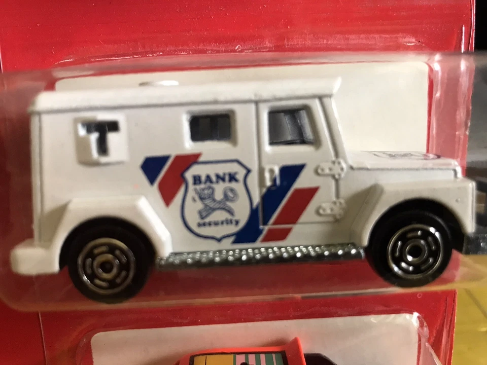 MAJORETTE 1/64 3-PACK DIECAST NIP MADE FRANCE FIRE-BRINKS-SERVICE VEHICLES RARE - Image 3 of 4