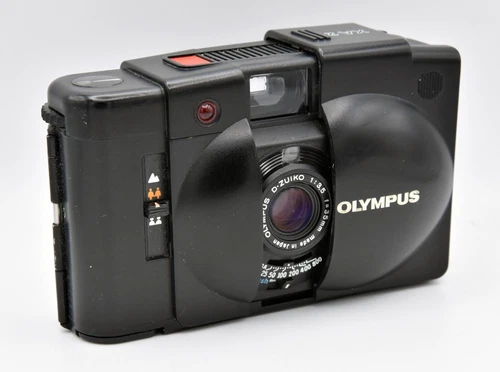 Olympus XA2 Compact Film Camera with 35mm F/3.5 Lens