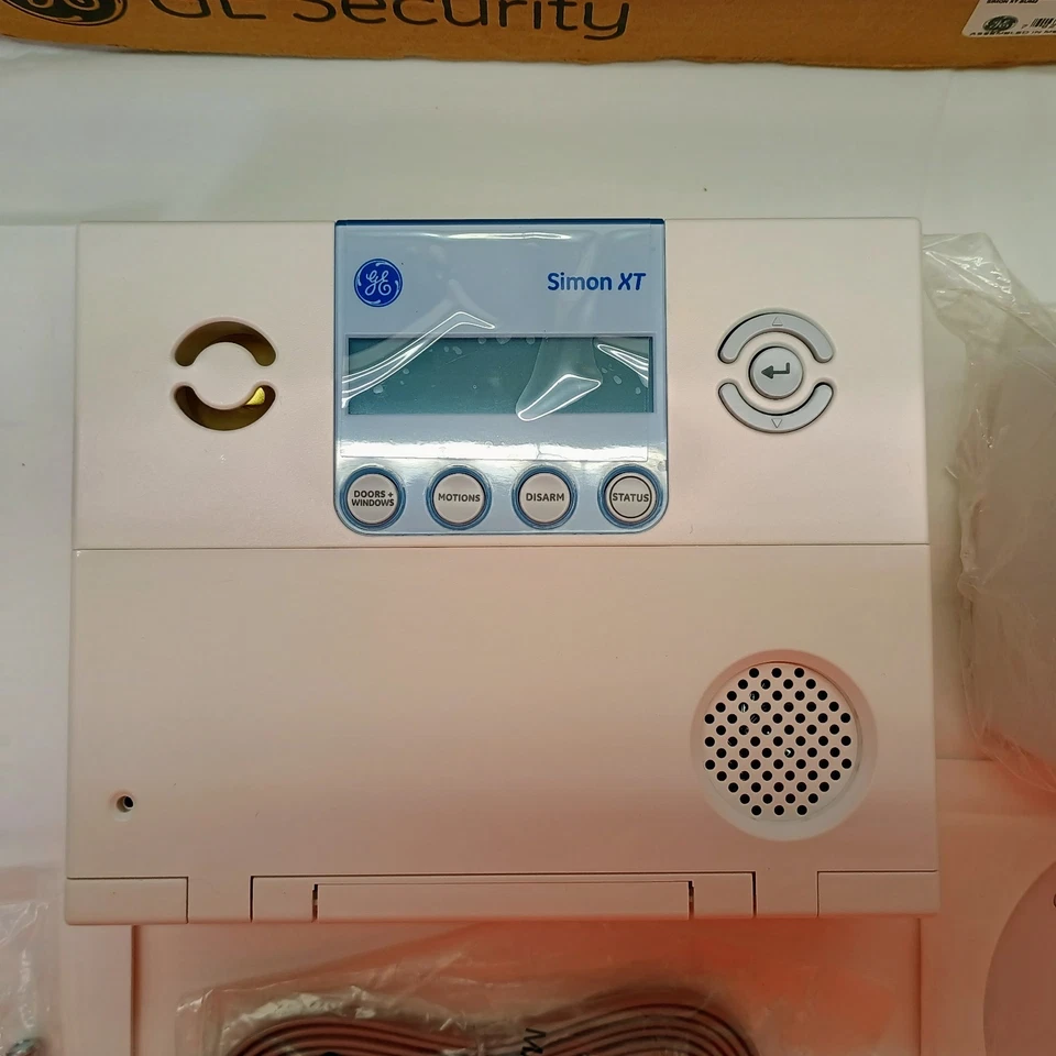 GE Simon XT Wireless Security Alarm Control Center - Image 3 of 4